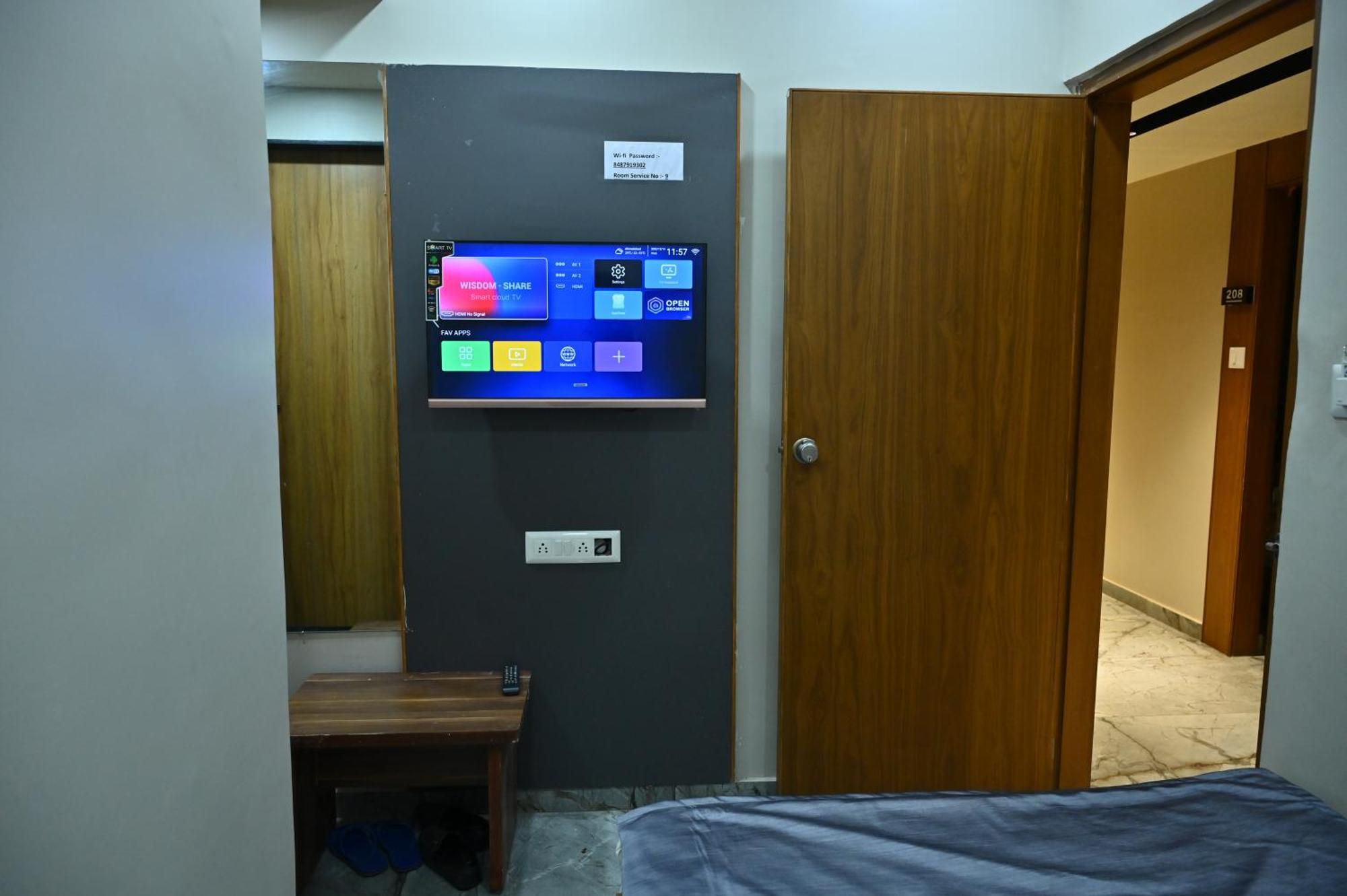 Hotel Sury Villa Ahmadabad Zewnętrze zdjęcie