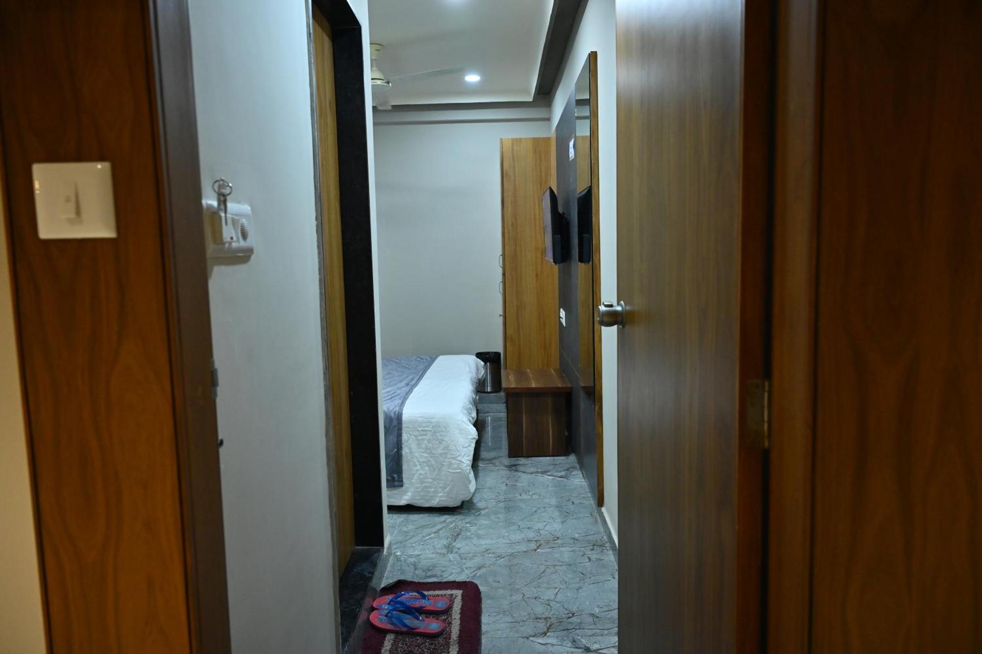 Hotel Sury Villa Ahmadabad Zewnętrze zdjęcie