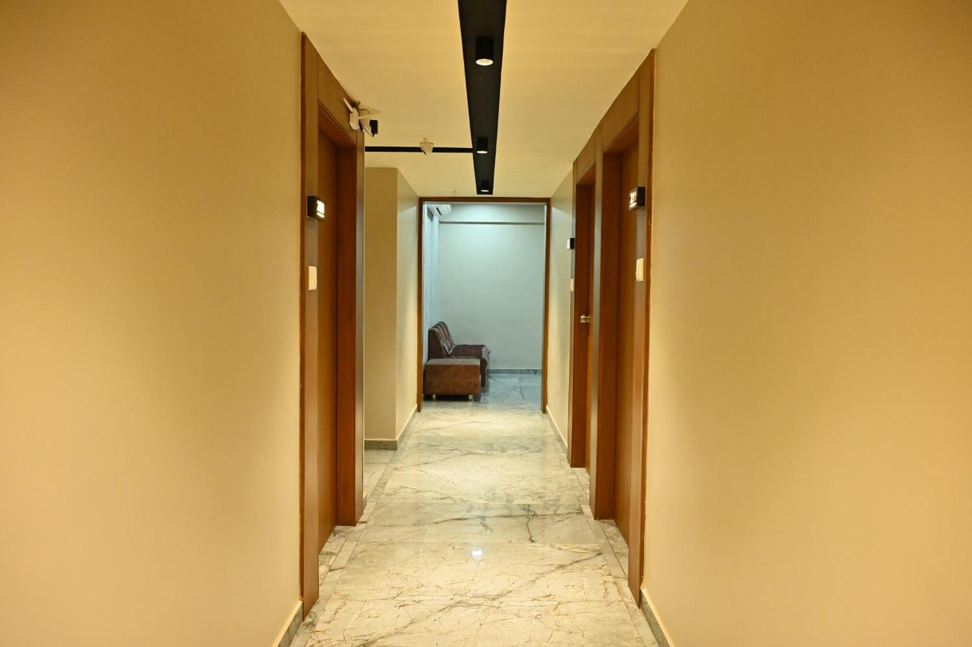 Hotel Sury Villa Ahmadabad Zewnętrze zdjęcie