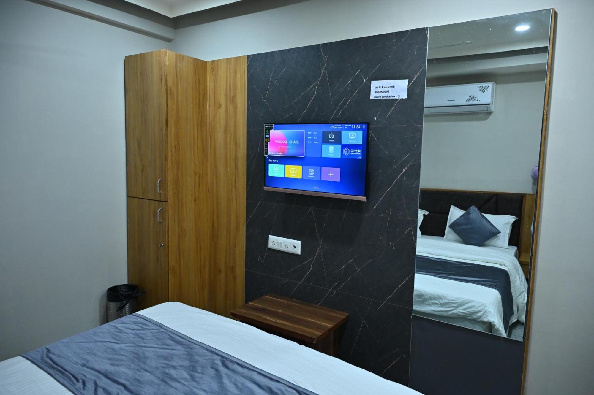 Hotel Sury Villa Ahmadabad Zewnętrze zdjęcie