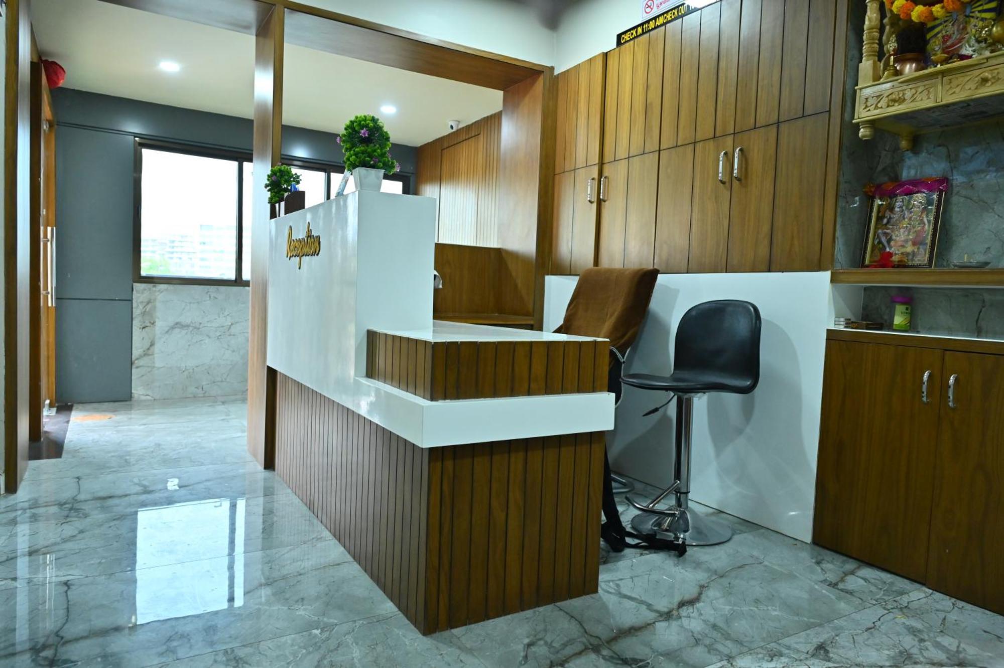 Hotel Sury Villa Ahmadabad Zewnętrze zdjęcie